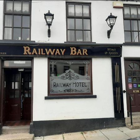 Railway Bar Apartment Poyntzpass Esterno foto