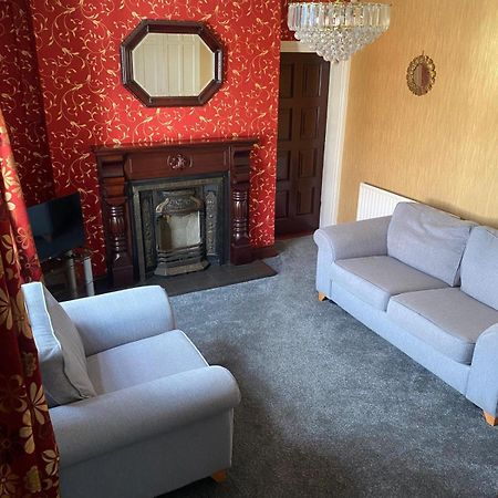Railway Bar Apartment Poyntzpass Esterno foto